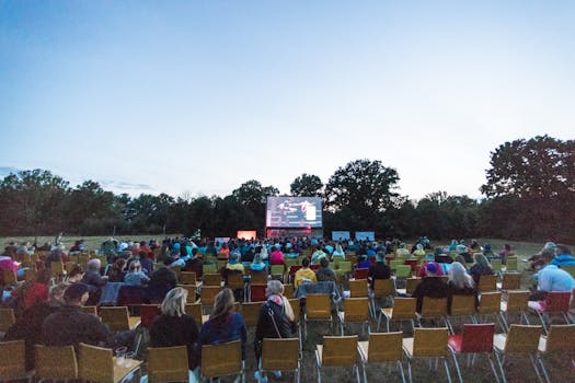 Pražská Kina Podzim 2023: Festivaly a Speciální Filmové Akce